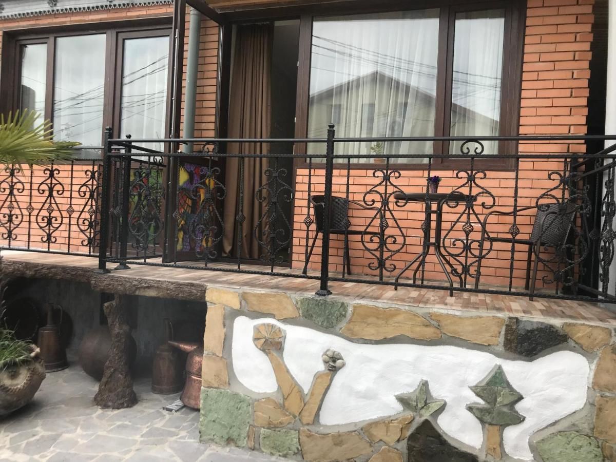 Гостевой дом The oldest Tbilisi Тбилиси-6