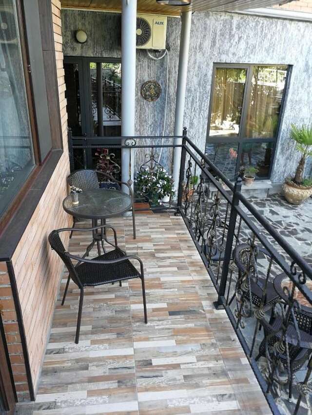 Гостевой дом The oldest Tbilisi Тбилиси-16